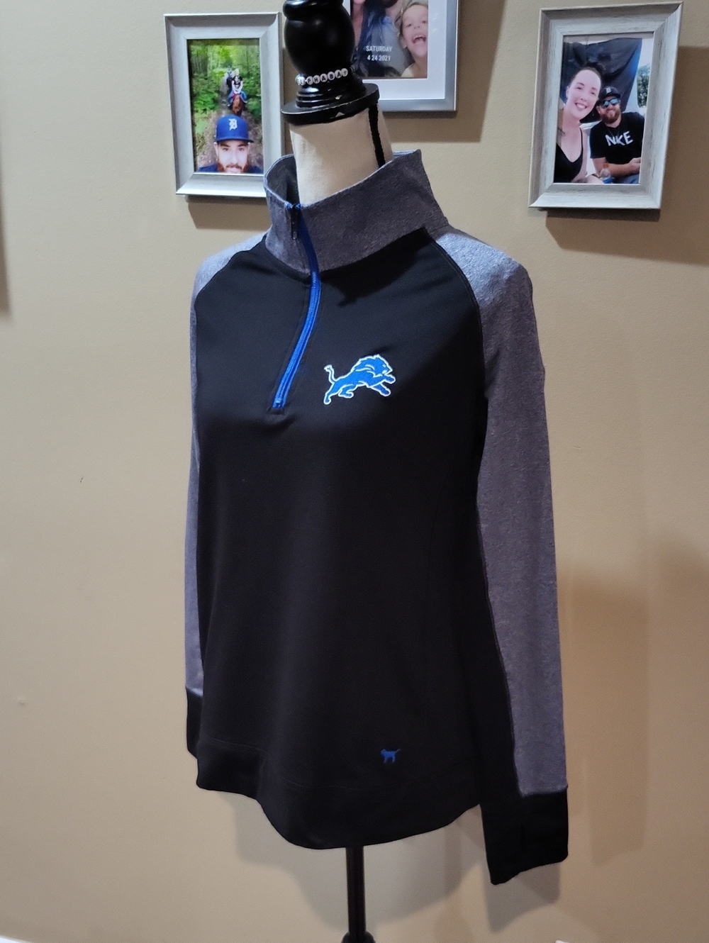 Victoria's Secret PINK Detroit Lions Football Quarter-Zip Pullover